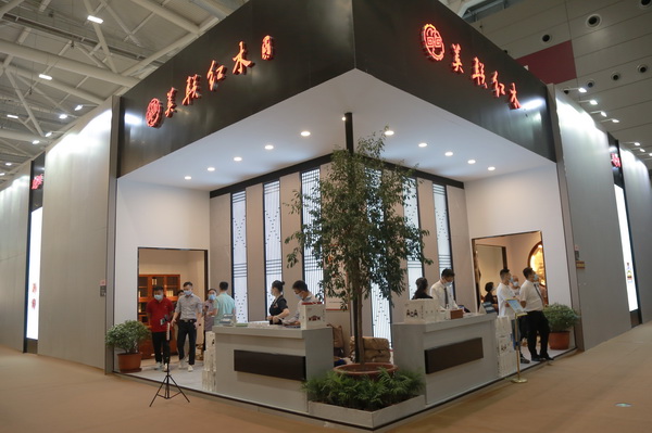 美聯紅木深圳家具展展館極具東方特色 美聯紅木深圳家具展展館極具東方特色